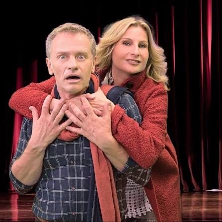 ΦΥΓΕ… ΑΝ ΜΠΟΡΕΙΣ 💥 Black Friday τιμή: 12€ για τις δύο πρώτες παραστάσεις του Δεκεμβρίου