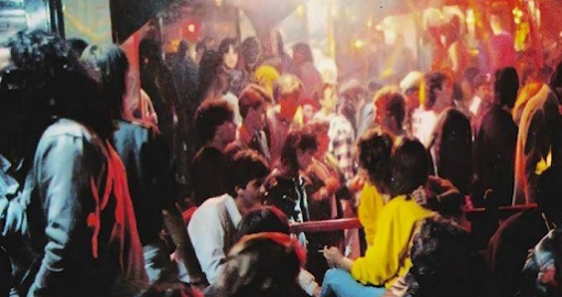 OMBRE: Ξύλο, μέταλ και κοινωνικό περιθώριο: Η μαχαιριά που έκλεισε την πιο θρυλική ντίσκο στην Ελλάδα