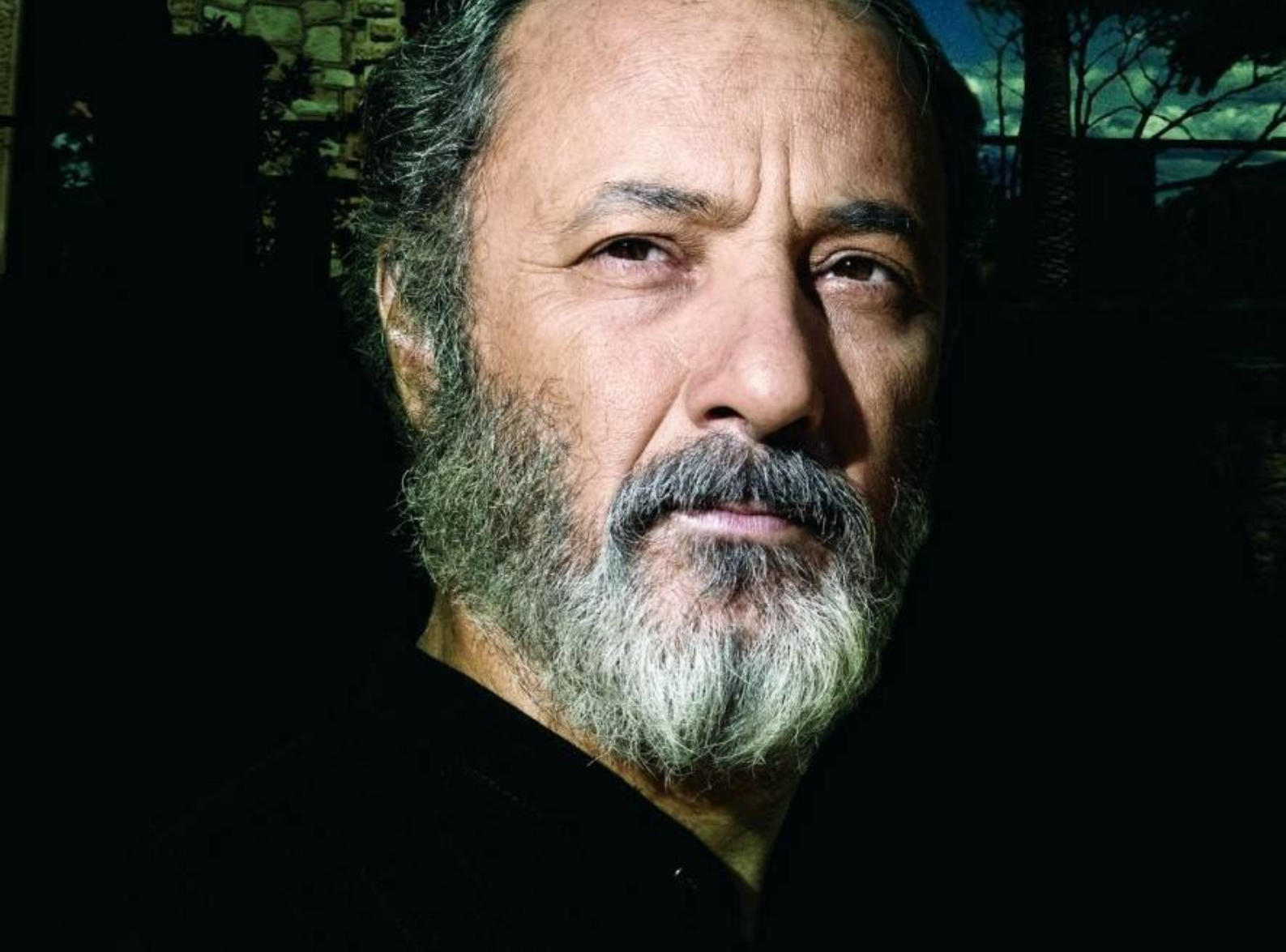 Σασμός: Η Καλλιόπη τρέμει τον Παύλο – Επίθεση στους Σταματάκηδες