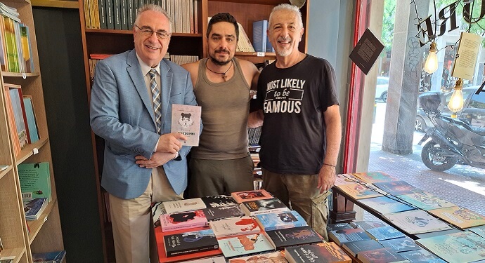 Ο Πρόεδρος της Ένωσης Σεναριογράφων Ελλάδος Αλέξανδρος Κακαβάς στις εκδόσεις Κομνηνός