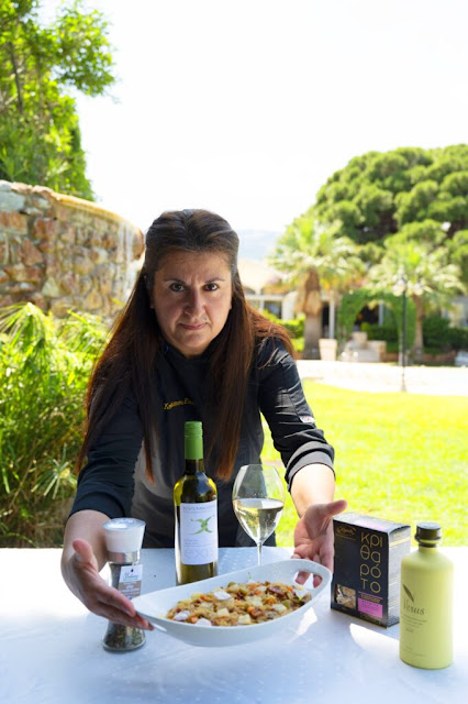 ΚΡΙΘΑΡΟΤΟ ΓΥΝΑΙΚΑ