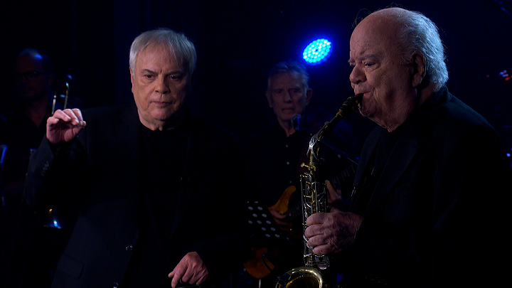 ΣΠΙΤΙ ΜΕ ΤΟ MEGA 11