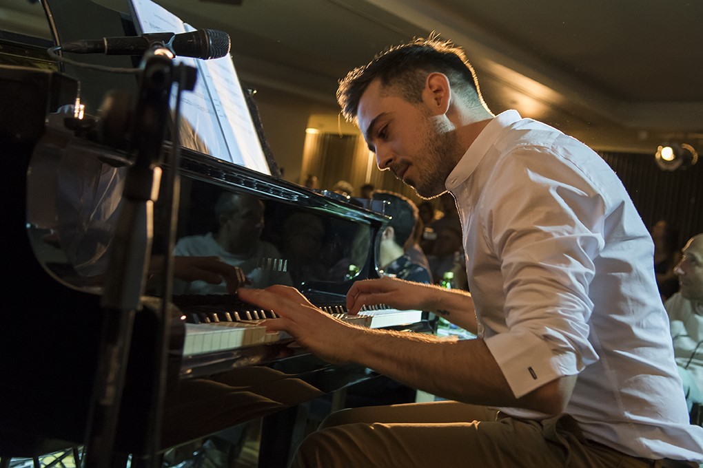 Ο Σπύρος Παρασκευάκος επιστρέφει στη σκηνή του Faust την Τετάρτη 1 Ιουνίου