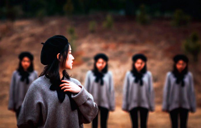 Ποιος είναι ο «Μη μου άπτου» που «κρίνει εξ ιδίων», όταν «Και ο Άγιος φοβέρα θέλει»;