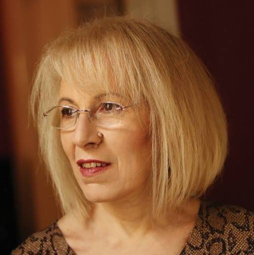 αννη παπαθεοδωρου