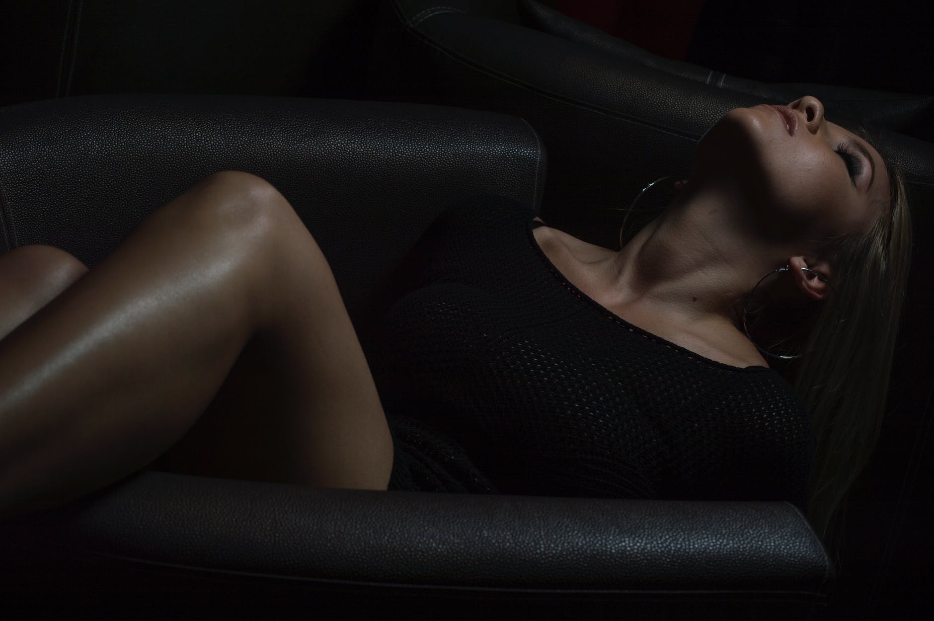 Ανέκδοτο: Το παράνομο ζευγάρι & ο σεξολόγος