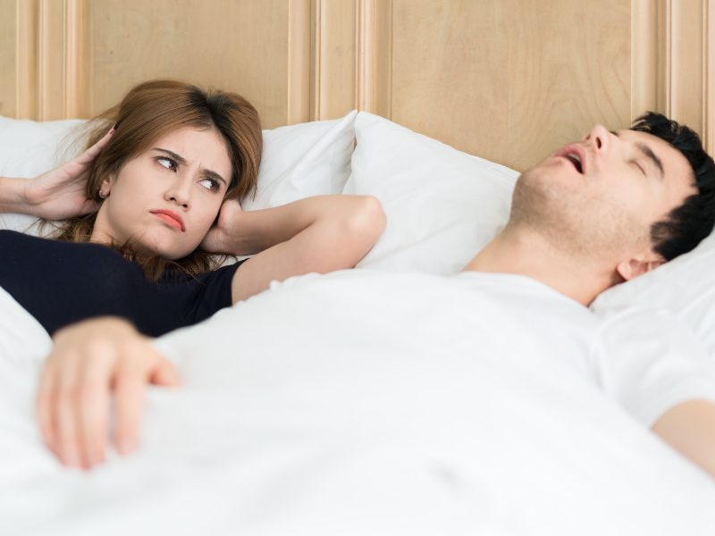 Ροχαλητό: ...μόνο έτσι το βγάζεις από τη ζωή σου