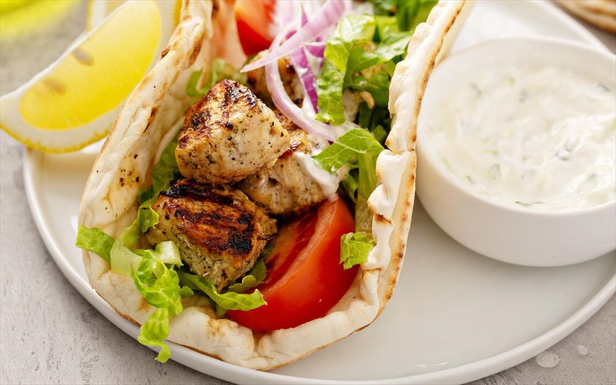Πώς να απολαύσετε το σουβλάκι χωρίς τύψεις…
